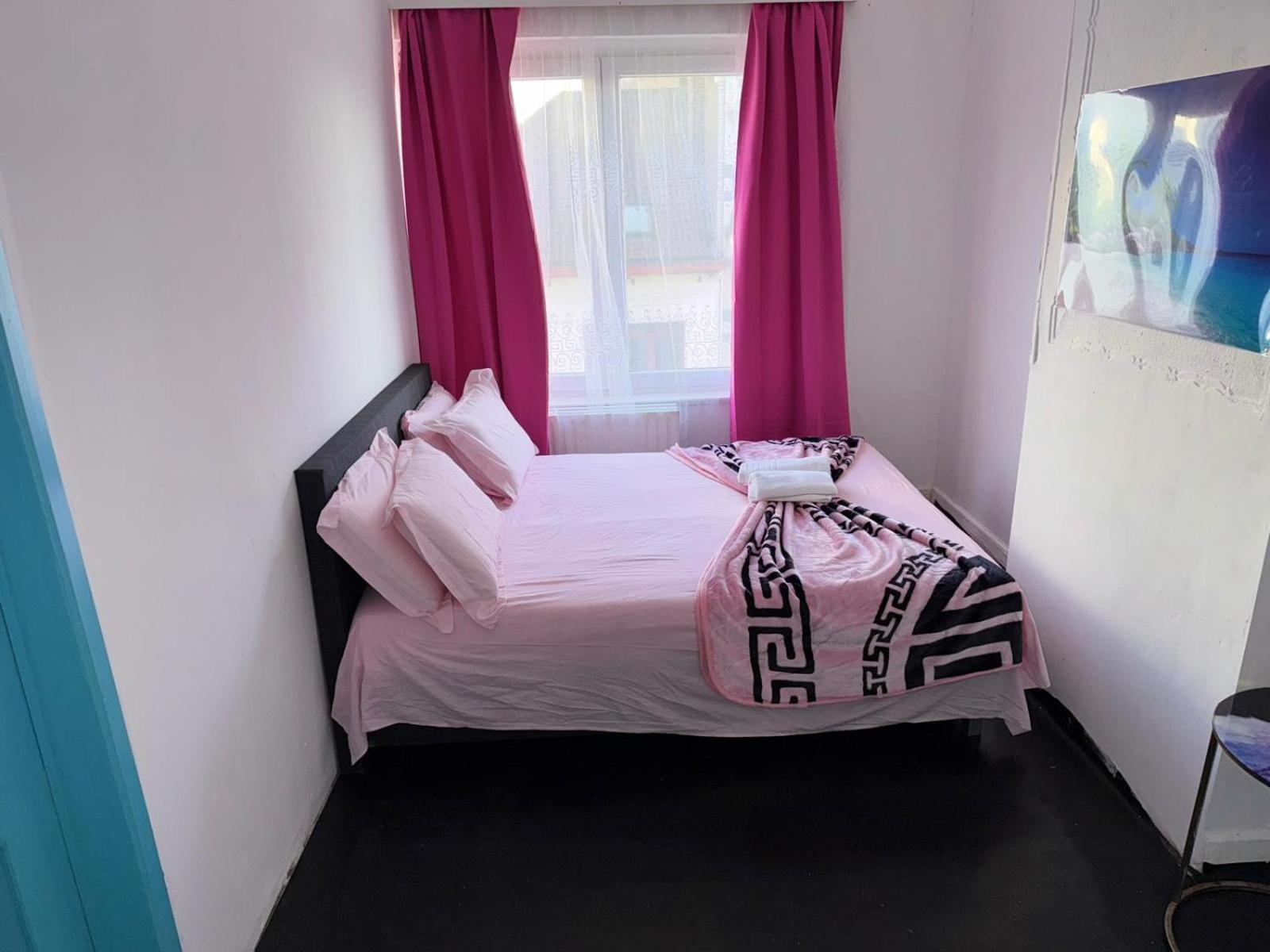 1 Confort Gare De L'ouest Apartment *